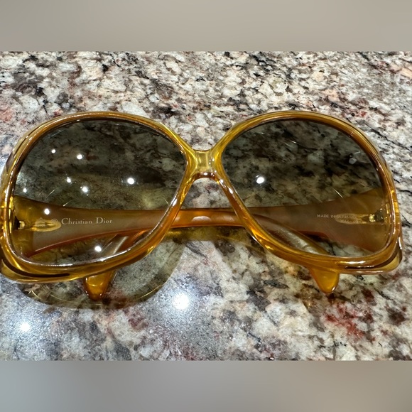 1970’s Vintage Christian Dior Yellow & Brown Striped *Rare* Oversized Sunglasses - Picture 2 of 8